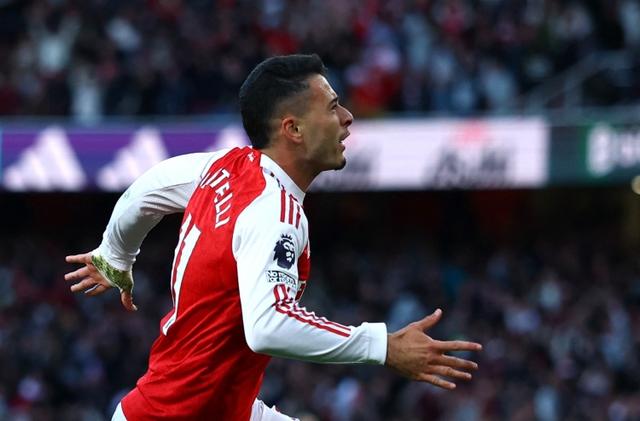 在前场堆积, 詹俊, 轮焦点战