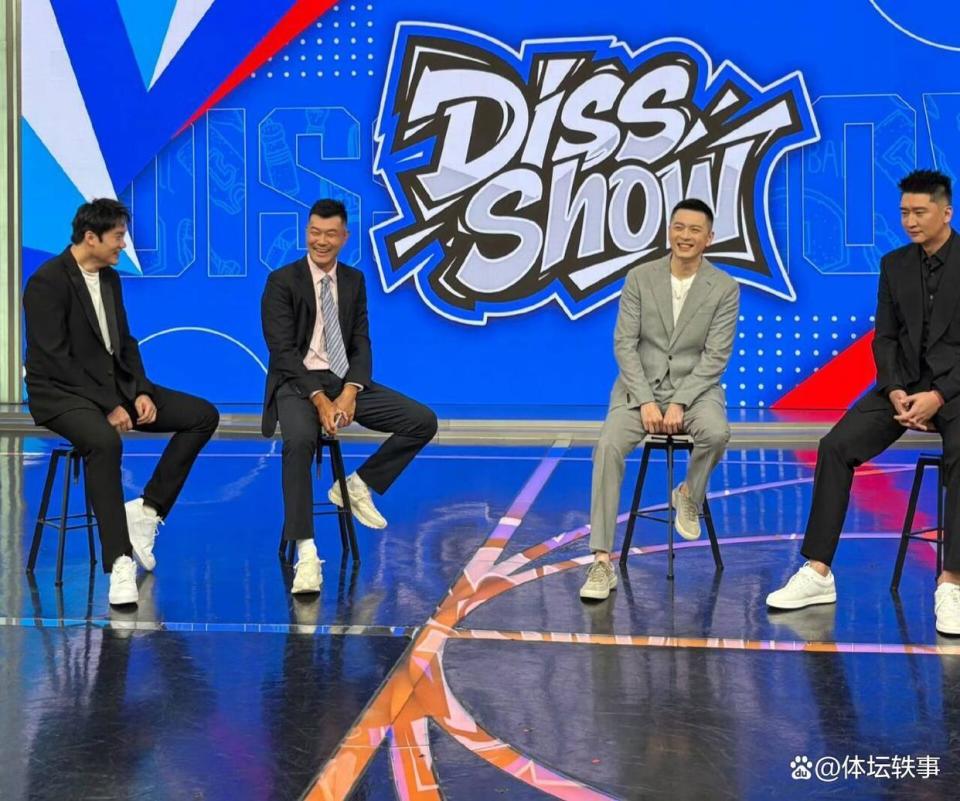 地板换成了 地板换成了