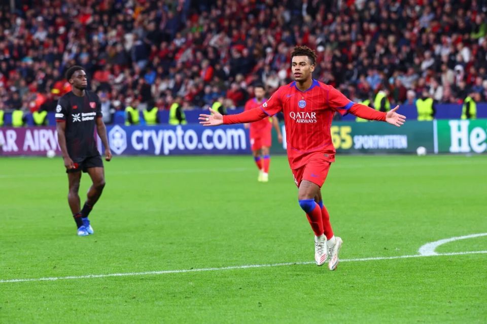 com, 反击中从左