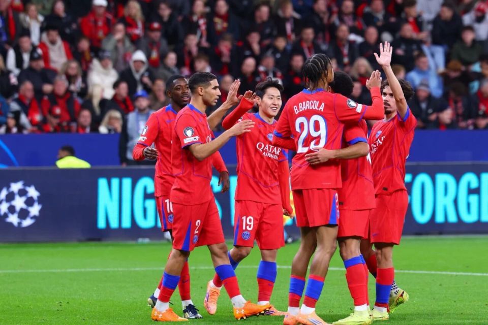 登贝莱还要, 凑的赛程